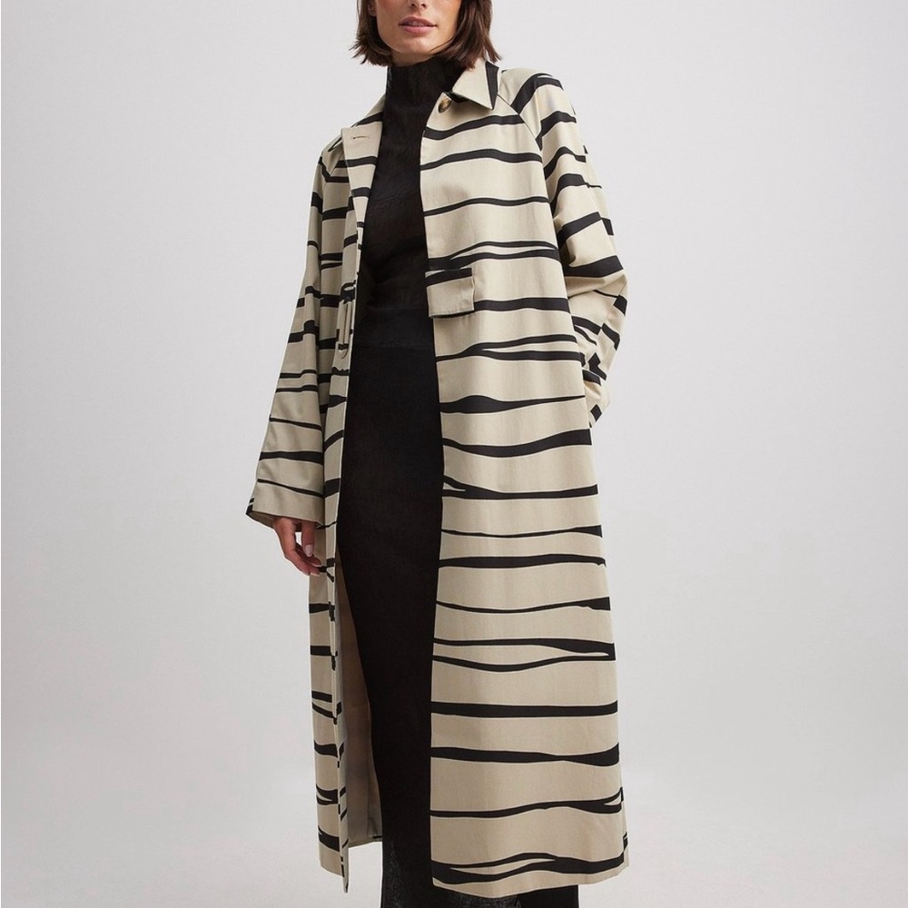 Josefina HJ x NA-KD animal print long coat
